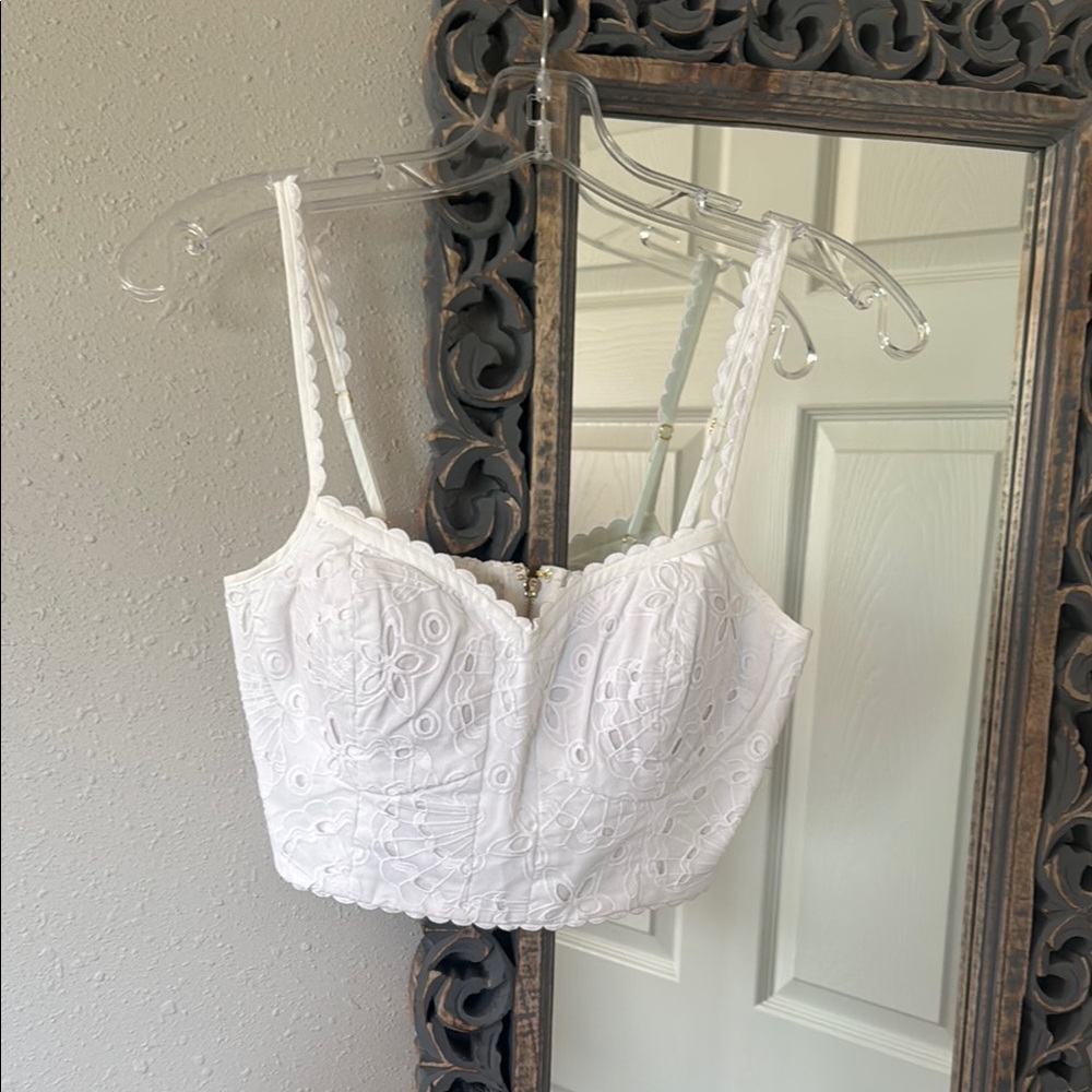 Lilly Pulitzer embroidered white top